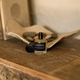 SANDALWOOD + BERGAMOT PERFUME Perfume sandalwood / bergamot / vetiver / smoke 